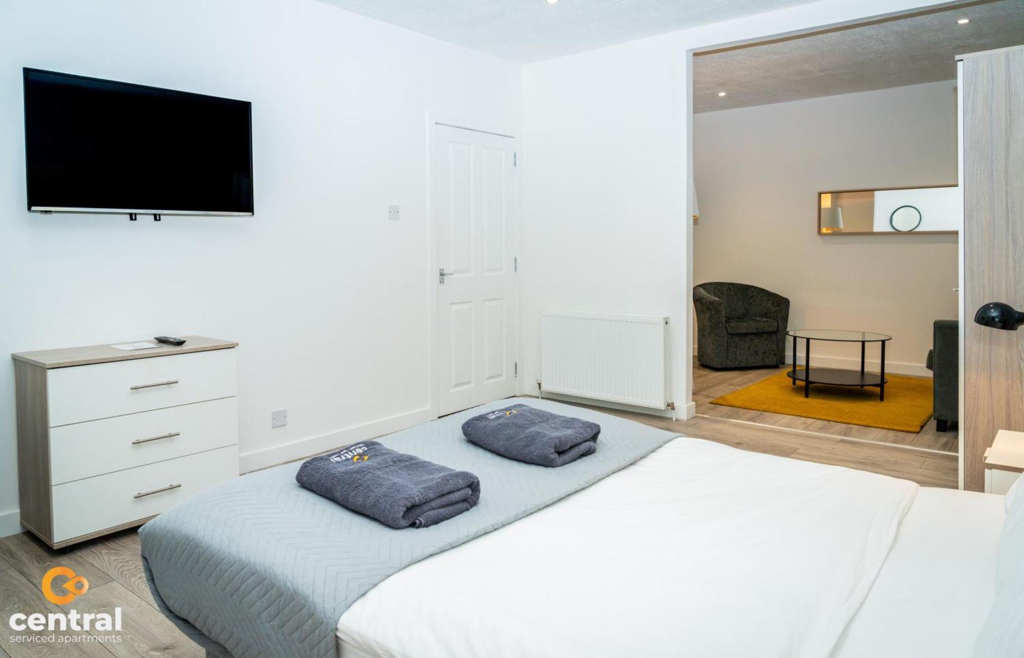 Central Serviced Apartments - 2 Bedroom - Walk Away From City Centre & Universities - Sleeps 4 - 1 X Double 2 X Single - Smart Tvs In All Rooms - Short Term Stays Welcome - Walk Away From Train & Bus Station - Preferred Location For Short Stay In Dun 邓迪 外观 照片